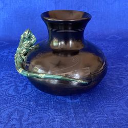 Black Vase With Lizard, 7x8.5 in, blackware