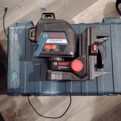 Bosch Professional Gll3-300g  Three Plane Leveling Laser
