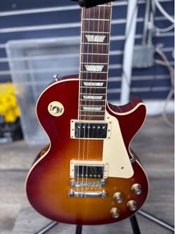 Gibson Les Paul Electric Guitar Cherry Sunburst