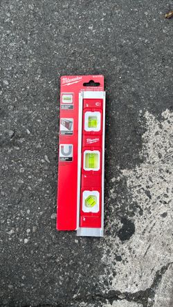 Milwaukee torpedo level