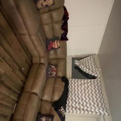 Sectional Couch 