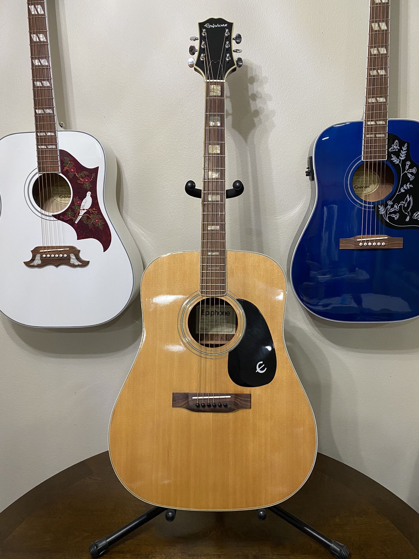 Epiphone Japan MIJ 1970’s Acoustic Guitar Mint Condition New Strings w/ Soft Case 