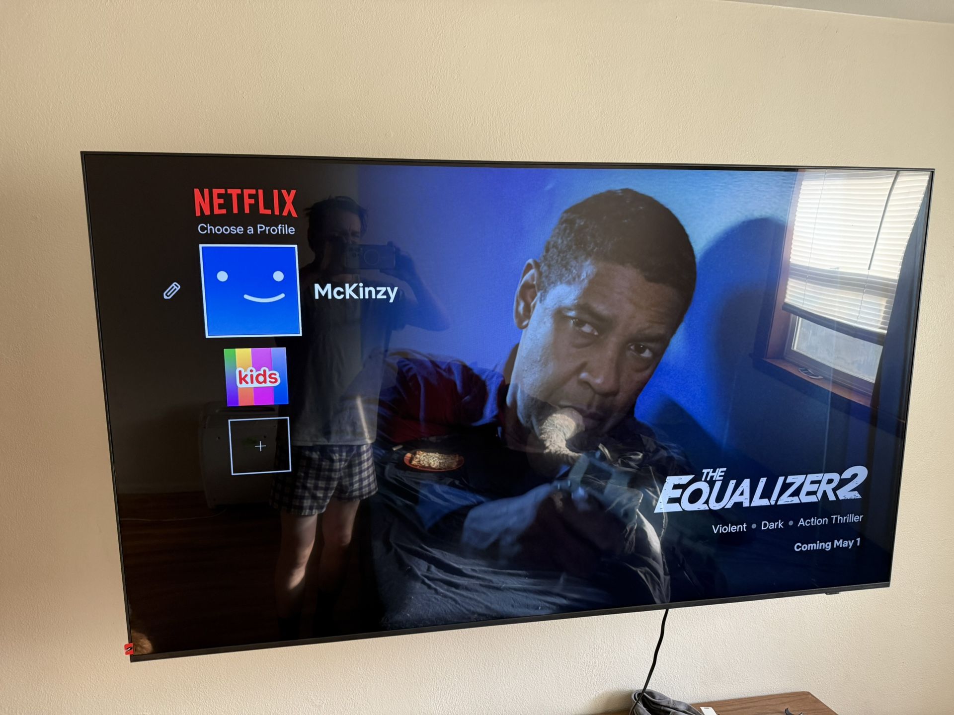 Samsung 65” Tv
