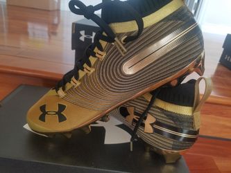Under Armour Spotlight MC football cleats