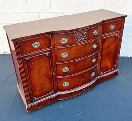 Vintage mahogany Drexel credenza buffet sideboard table cabinet