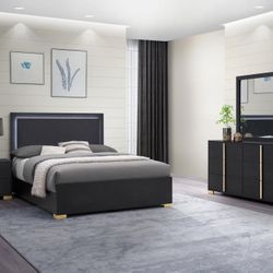 Four Piece Queen Bedroom Set With Queen Bed Frame Dresser Mirror And Nightstand On Sale Now Don't Miss