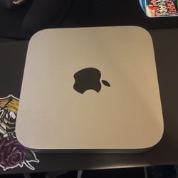 Mac Mini Pro Great Condition 2018 Model 