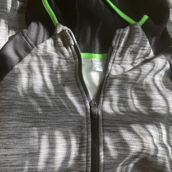 Boy Medium Jacket, Snow Gloves & Books