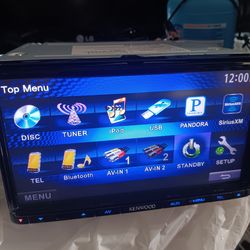 Vendo Estereo Kenwood está casi nuevo
