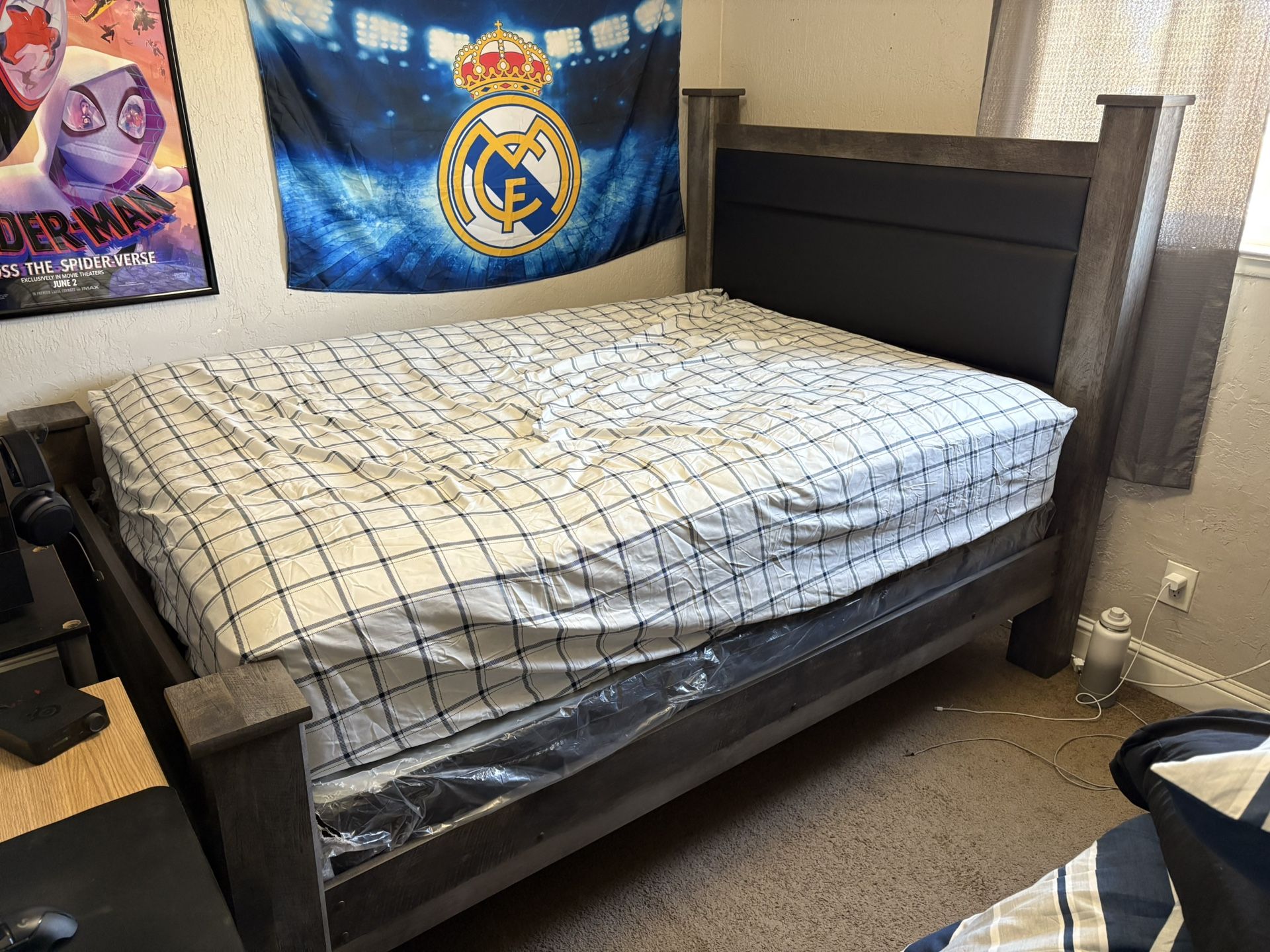 NEW Queen Size Bed Frame & Box Spring
