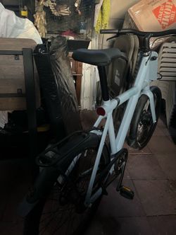 VANMOOF X3 E-BIKE