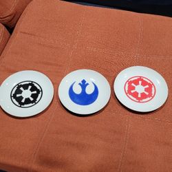 New Star Wars Plates 