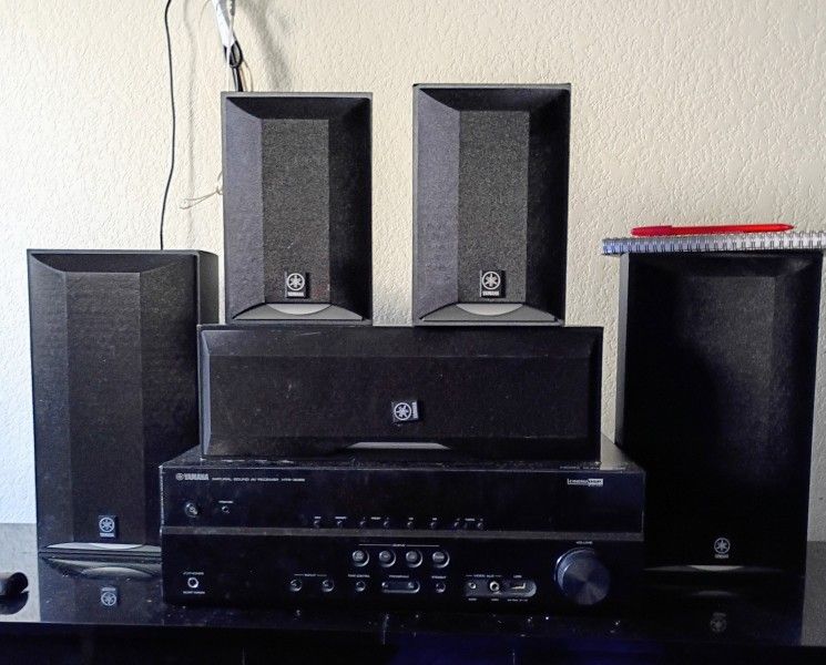 Hoodies, Sweatshirts, And Sweatpants . Great Deal For The Whole Team