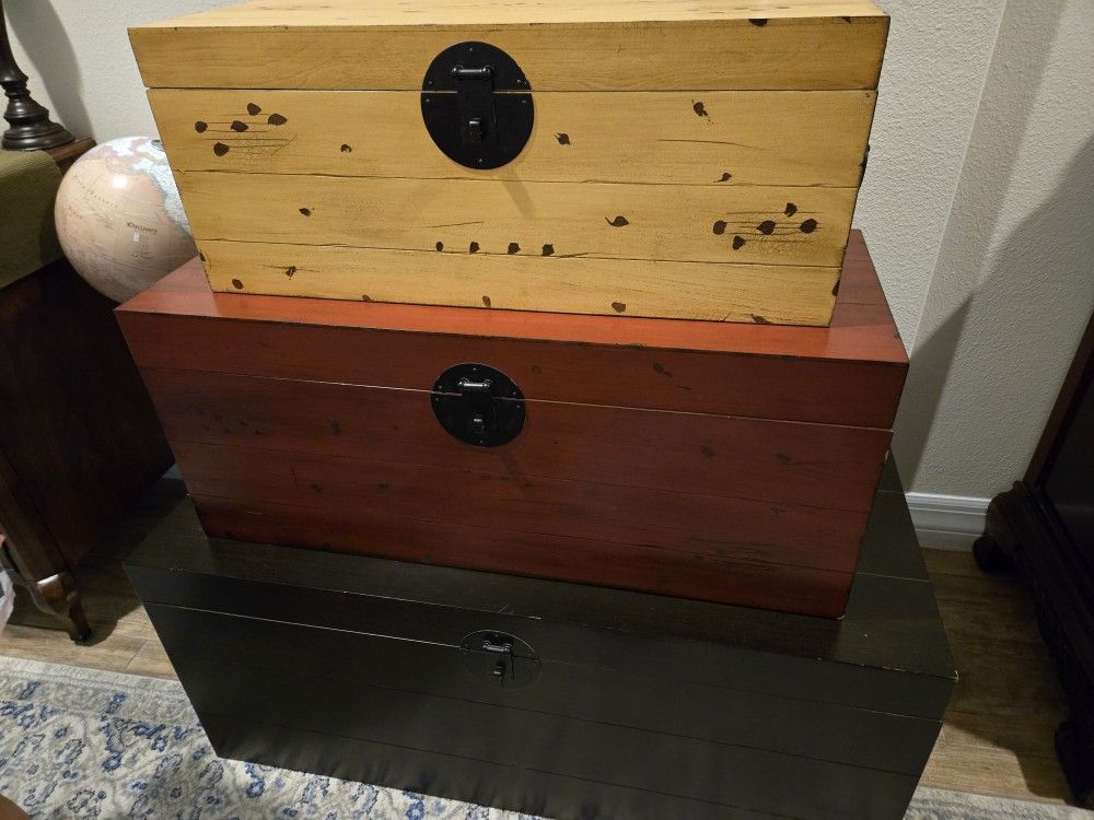 Nesting Storage Chests