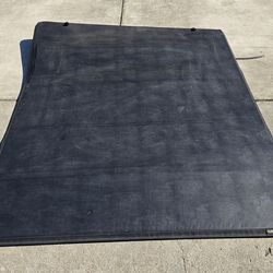 Gator Bed Cover For 2009-2018 Dodge 1500 6'4" Bed