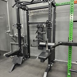Half Rack and Functional Trainer 