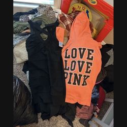 Women’s Clothing Bundle (Make Offer )