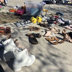 Size 7 women’s shoes