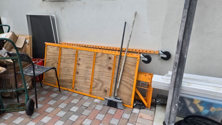 Rolling Scaffold / Work Platform on Wheels – Heavy Duty