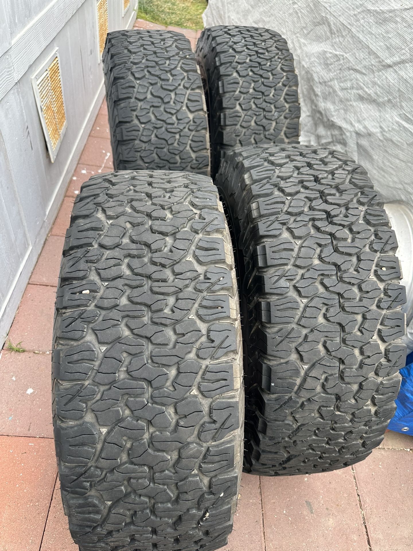 LT315-70-R17” Bfgoodrich All Terrain Tires