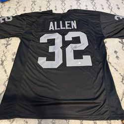 Raiders Signed Marcus Allen 