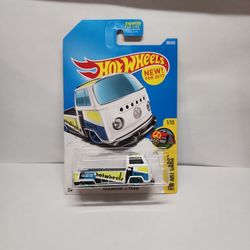 Hot Wheels Volkswagen T2 Pickup 