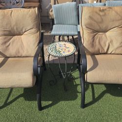 $200  MALLIN BIG CHAIRS 