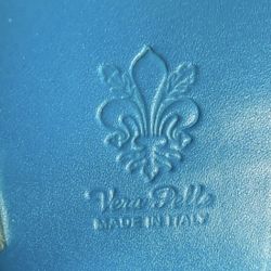 Cross body Purse. Genuine Leather made In Italy.