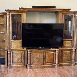 6 Piece Adjustable Entertainment Center 