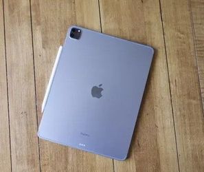 💯 iPad Pro 12.9" 6th Gen – M2, USB-C, Face ID | Mint Condition! $5 Down Option Avaialble