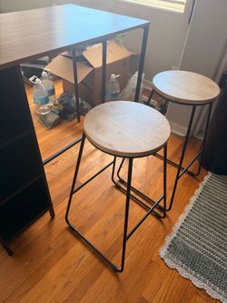 Kitchen table with stools