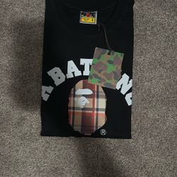 Bathing Ape/burberry Look At Discription