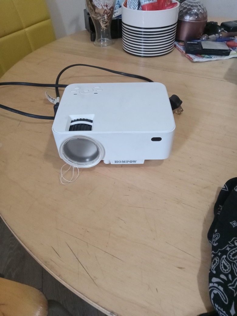 Homepow Projector