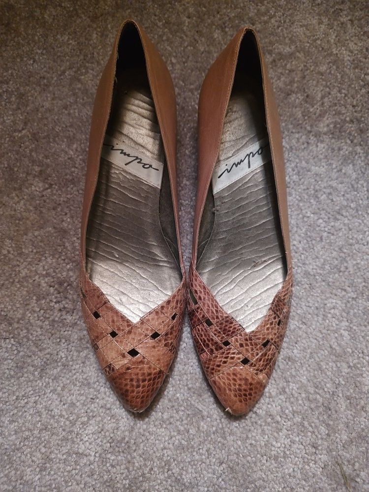 Ladies Snakeskin Flats, Slight Wedge, Sz 9 N, By Impo