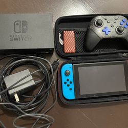 Nintendo Switch + Carrying Case and  Wireless Controller