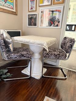Bistro table