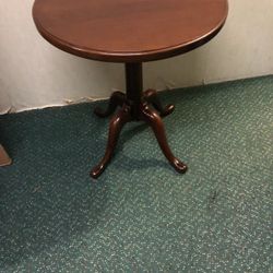 Cherry Lamp Table