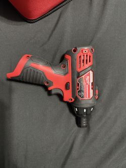 M12 12V Lithium-Ion Cordless 1/4 in. Hex Screwdriver Combo