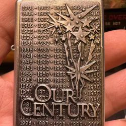 🔥1999 C99 Thousand Gift Flower Chippo Lighter New Original Collectible Goodies