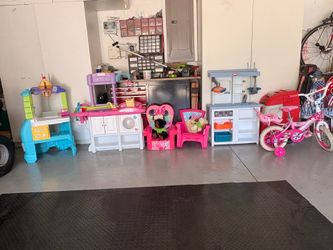 Young girls toys plus bicycle.  Ages 3-7 year old girl.