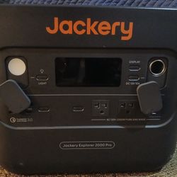 JACKERY Explorer 2000 Pro 2160Wh/2200W