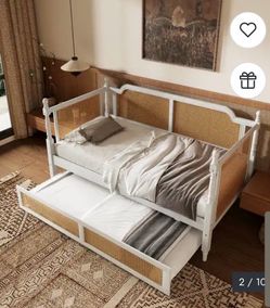 NEW IN BOX TWIN SIZE DAYBED WITH TRUNDLE (NO MATTRESS INCLUIDED)