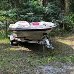 Sea ray boat