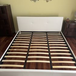 New Kings Size Bed Frame 