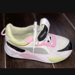 Girls Size 2 PUMA sneakers Pink, Black And White 
