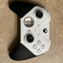Xbox Elite Series 2 Wireless Controller - White (Complete Kit)