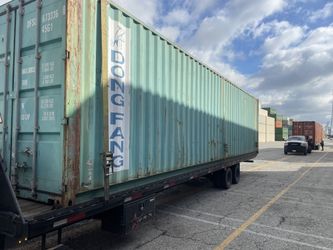 Extra-Tall 40ft High Cube Container — 9'6" WWT Storage | Riverside Area