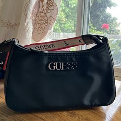 Guess Shoulder Bag 