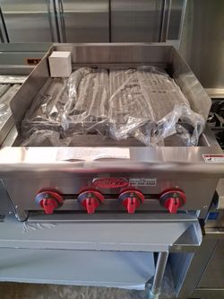 Entree Commercial Countertop Gas Charbroiler