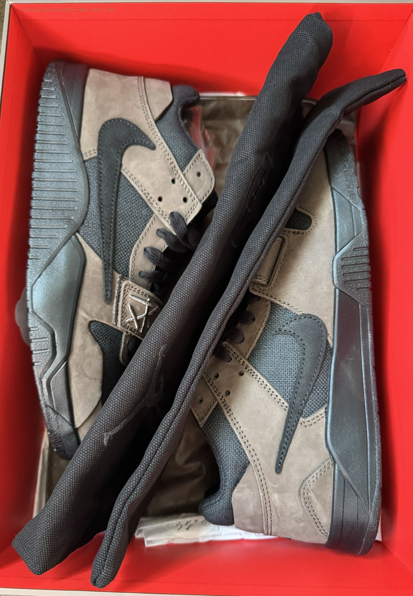 Nike Travis Scott Dark Mocha